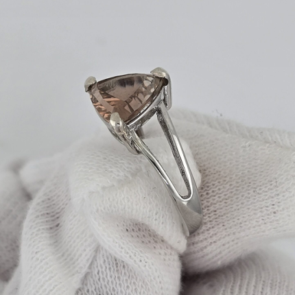 Split Shank Sterling Silver Ring...
