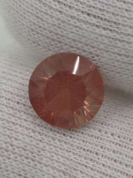 AAA Red Schiller Oregon Sunstone, 3.6ct 9.2mm