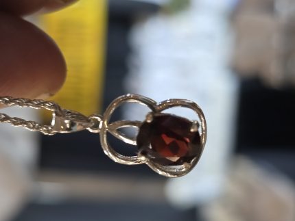 Rhodololite Garnet pendant set in 925 silver with 20" chain